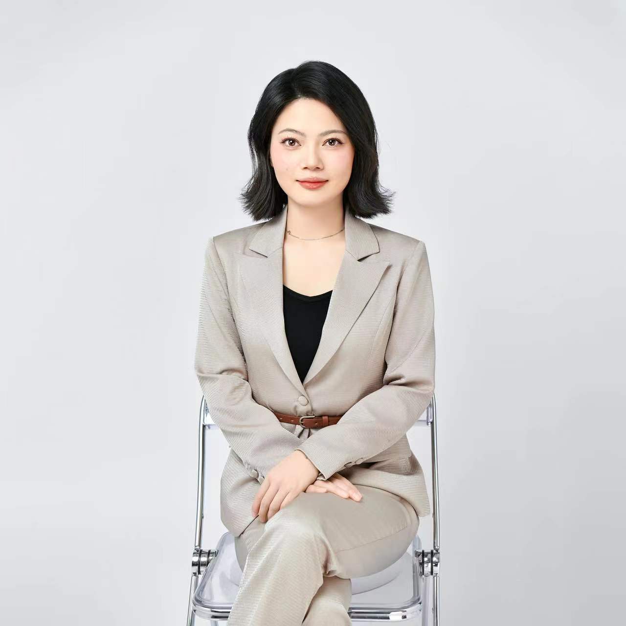 龙莎